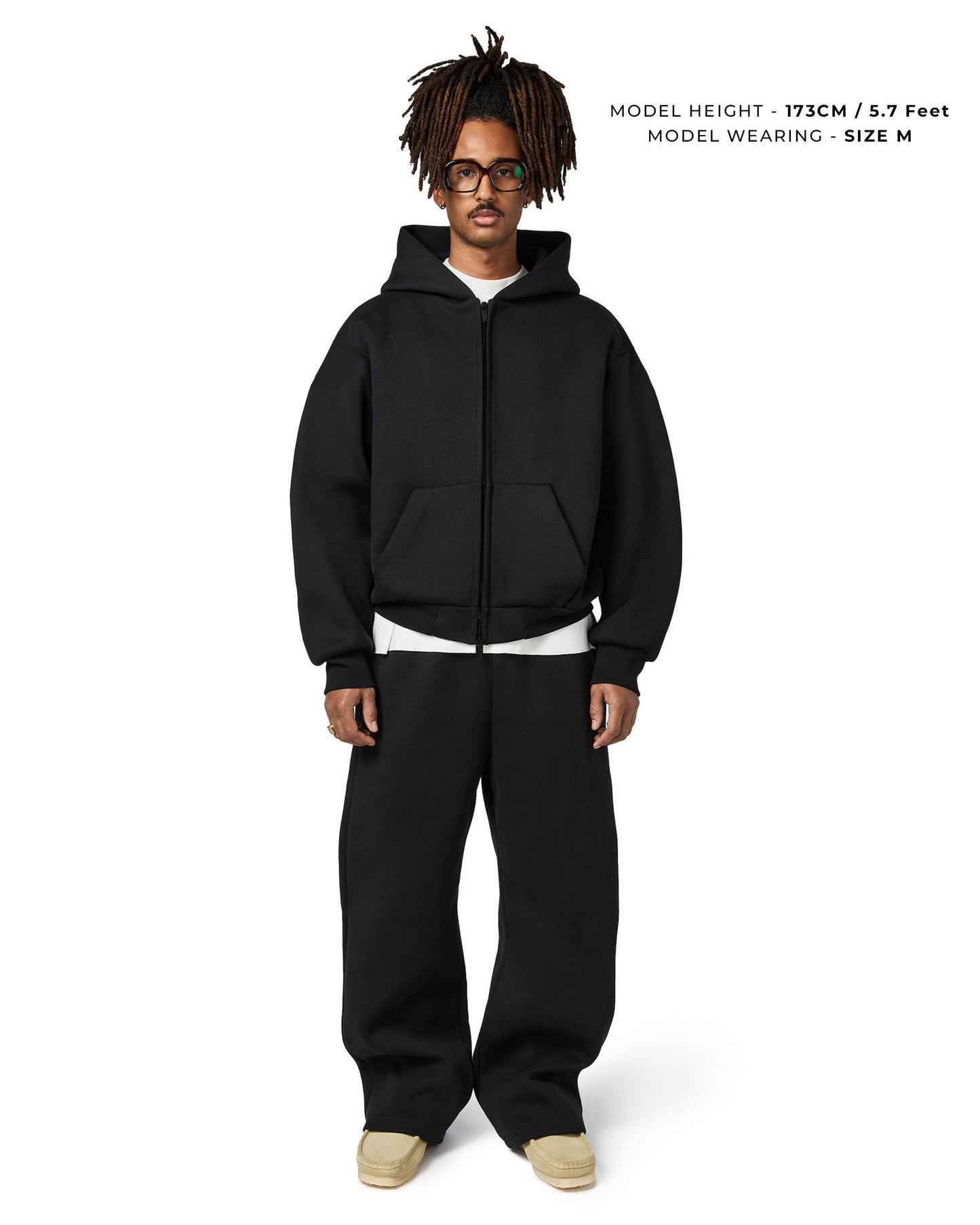 SOLID ZIPPER | RELAXED FIT