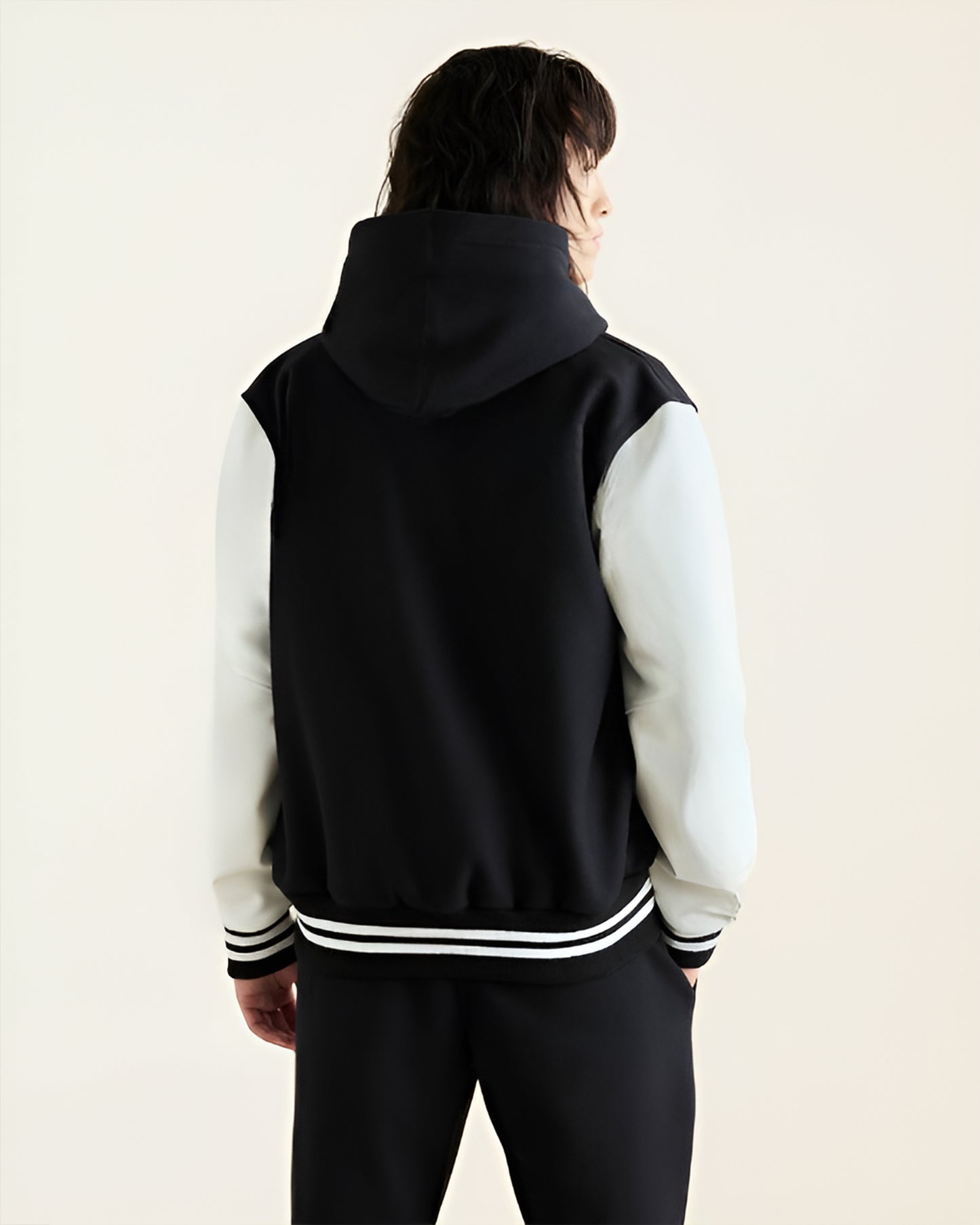 SOLID VARSITY | RELAXED FIT